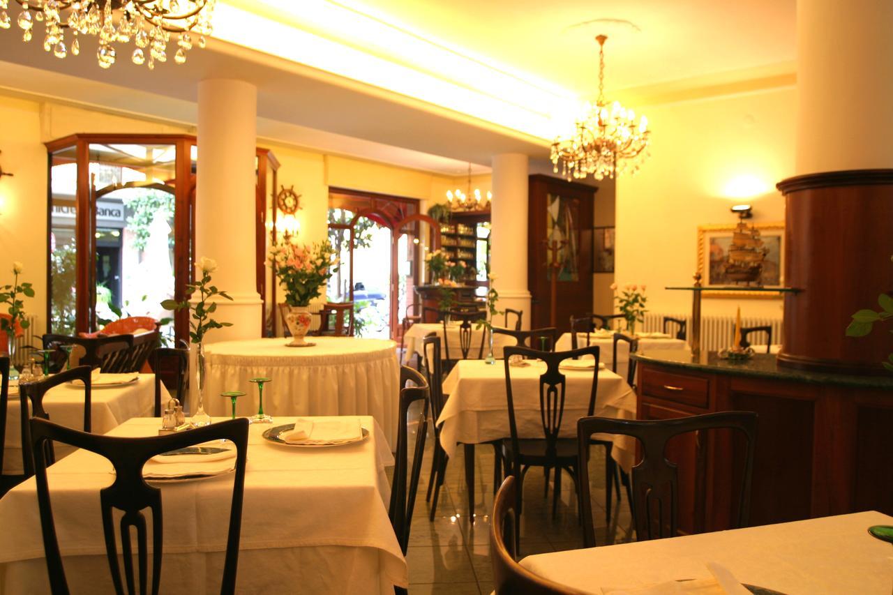 Hotel Pescetto ألبينغا المظهر الخارجي الصورة
