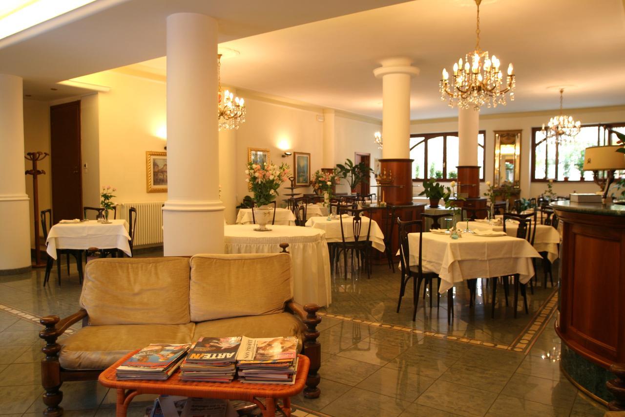 Hotel Pescetto ألبينغا المظهر الخارجي الصورة