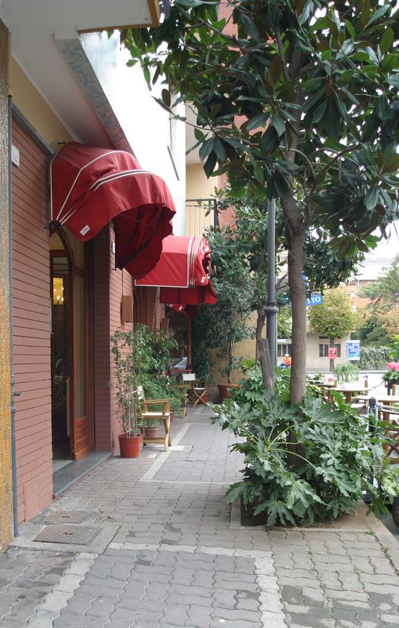 Hotel Pescetto ألبينغا المظهر الخارجي الصورة