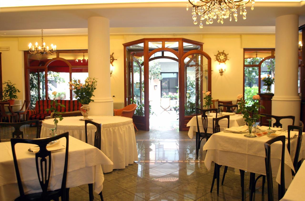 Hotel Pescetto ألبينغا المظهر الخارجي الصورة